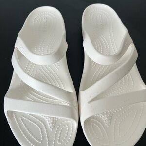 CROCS Women's Classic White Sandals Size 8